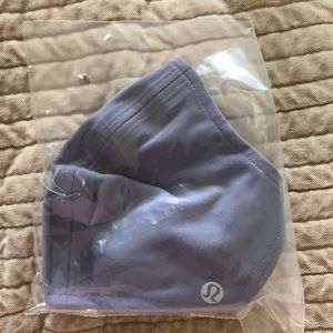 Lululemon Double Strap Face Mask